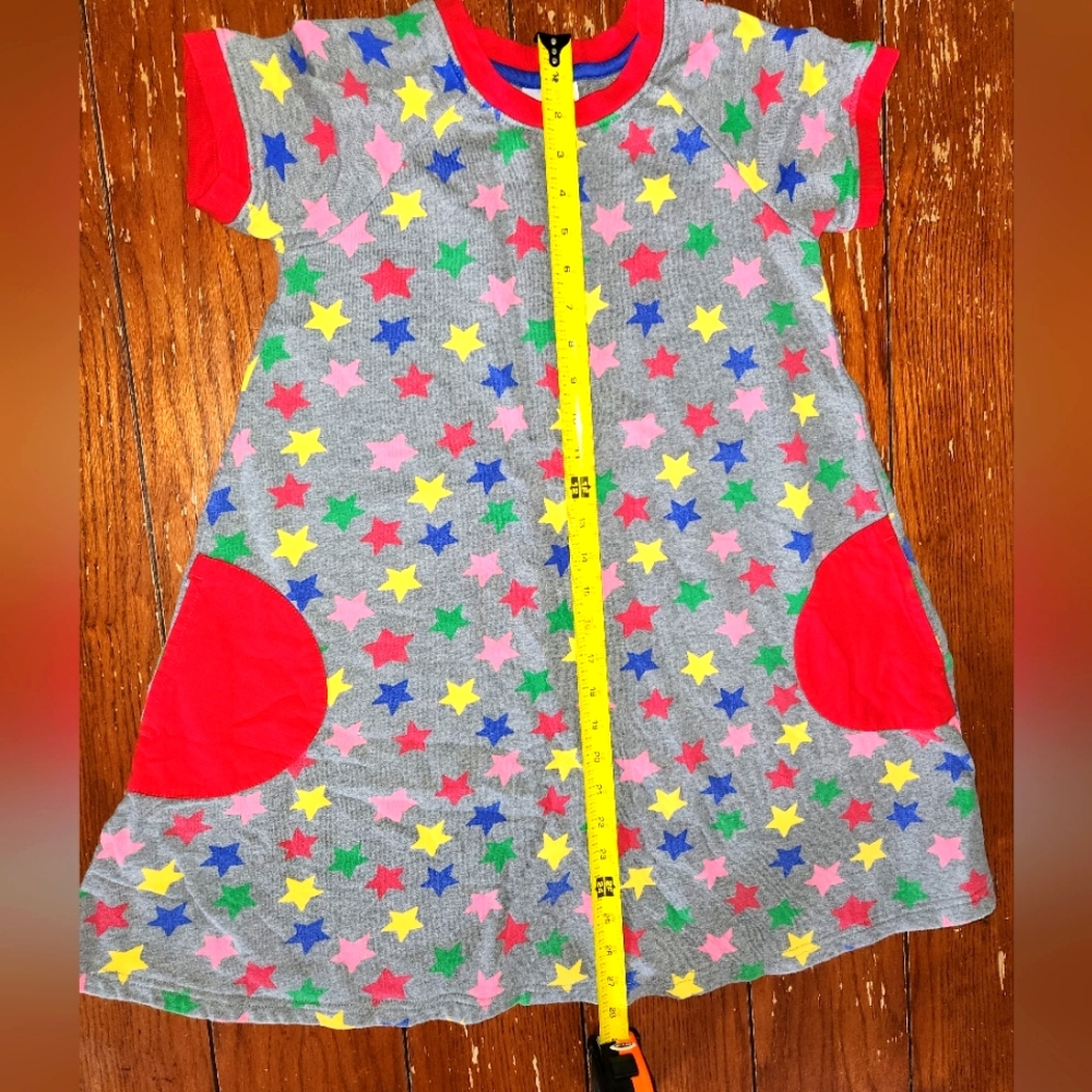 Hanna Anderson Girls Size 140, US 10, girls dress with rainbow stars,